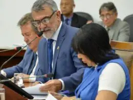 Deputados aprovam LOA para 2024